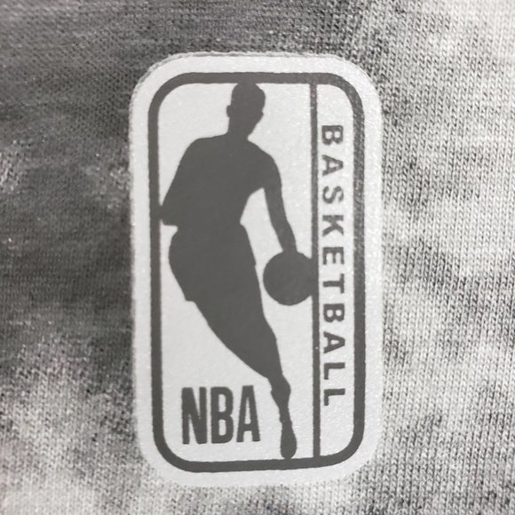 NBA NEW MEN'S BLACK/GRAY T-SHIRT SIZE MEDIUM - Picture 4 of 9